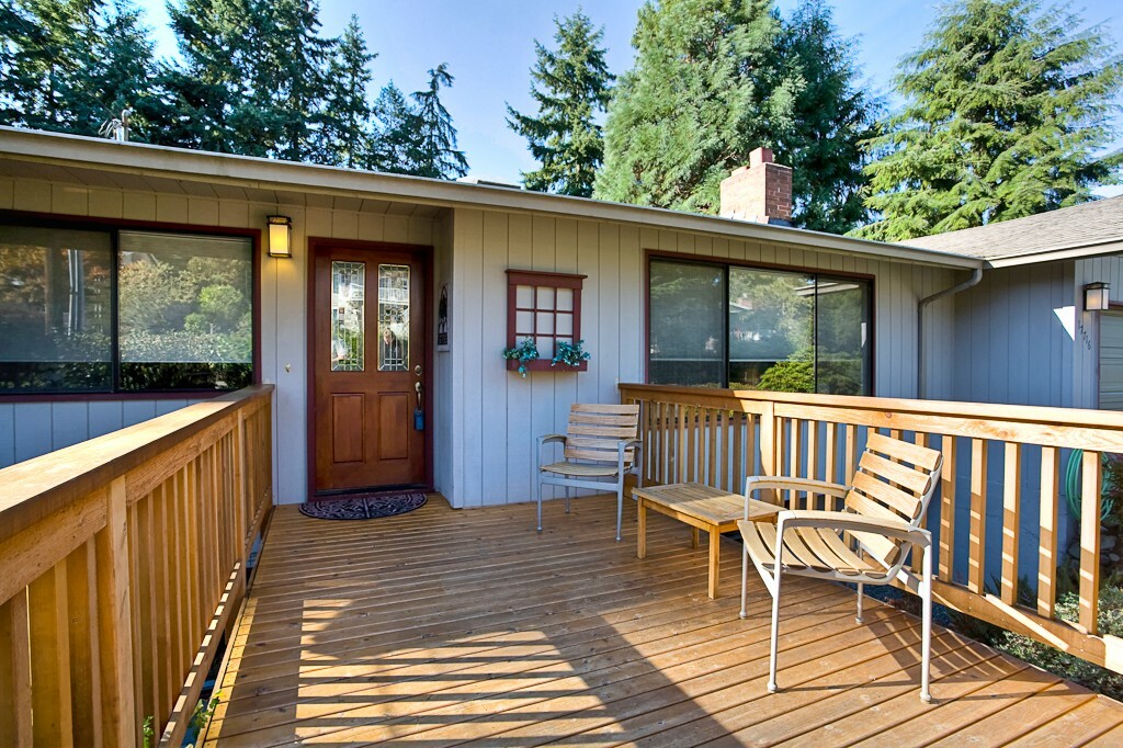 Property Photo:  17716 66th Place W  WA 98037 