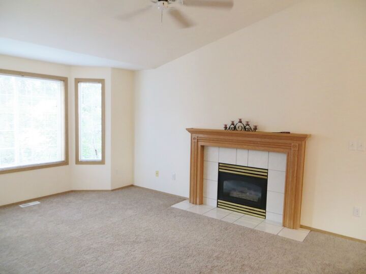 Property Photo:  4006 231st Street Ct E  WA 98387 