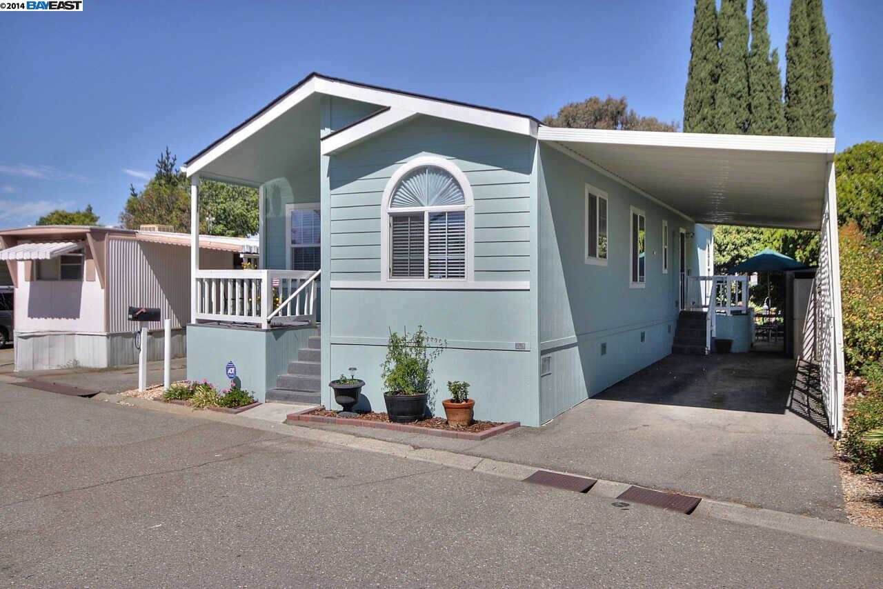 Property Photo:  1755 Montecito Cir  CA 94551-1519 