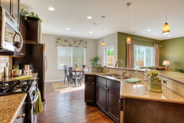 Property Photo: 13913 173rd Place SE 3 WA 98059