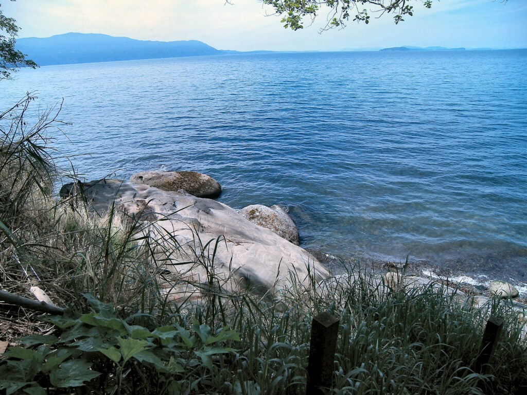Property Photo:  2690 West Shore Dr  WA 98262 