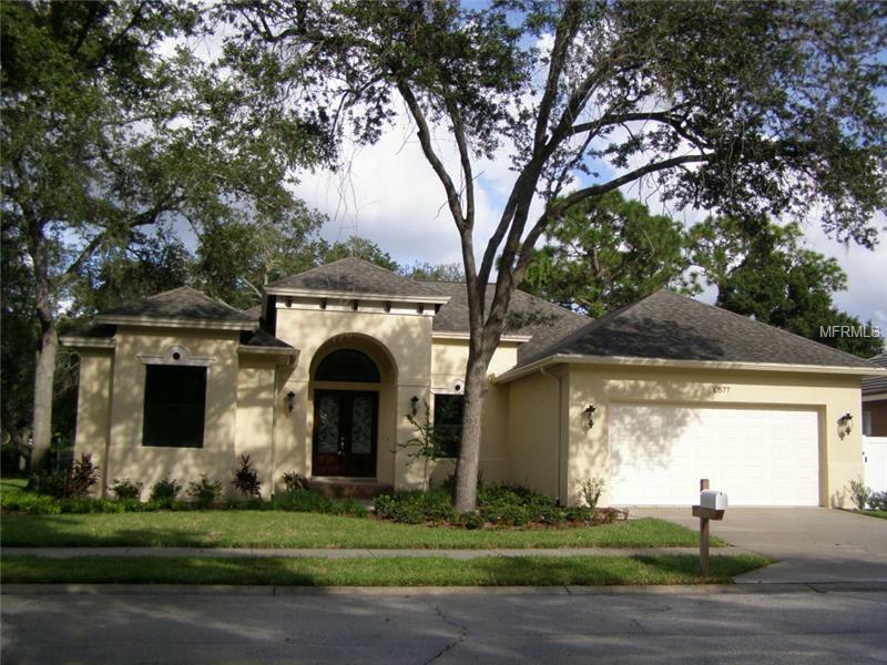 Property Photo:  10577 Shady Oak Lane  FL 33777 