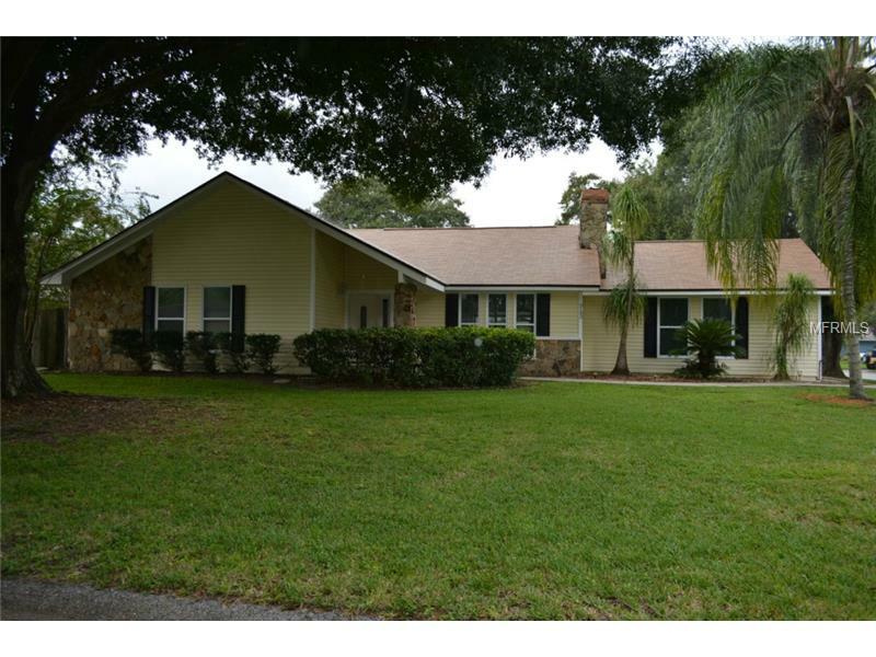 Property Photo:  5103 Willowbrook Lane  FL 33811 