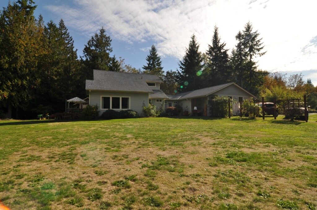 Property Photo:  6886 Seabeck Holly Road NW  WA 98380 