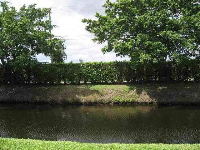 Property Photo:  13505 Fishtail Palm Court 220 D  FL 33484 