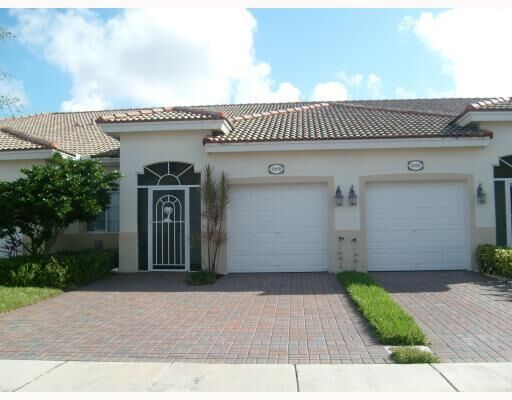 Property Photo:  2384 Windjammer Way  FL 33411 