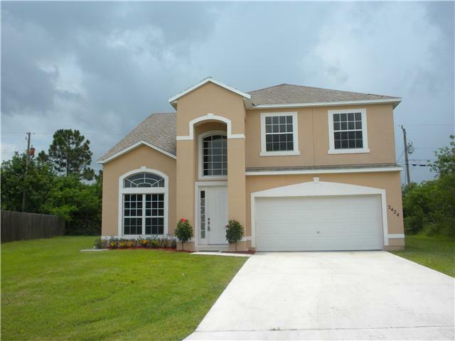 Property Photo:  2424 SW Red Terr  FL 34953 