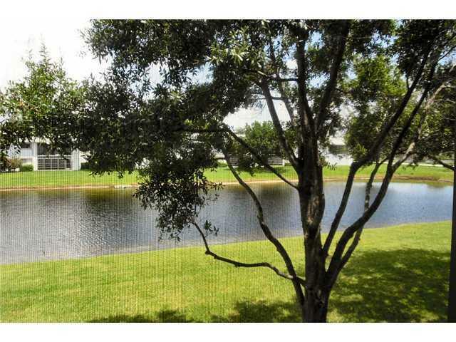 Property Photo:  15365 Lakes Of Delray Boulevard J 212  FL 33484 