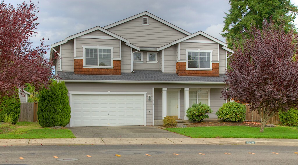 Property Photo:  14310 SE 282nd St  WA 98042 