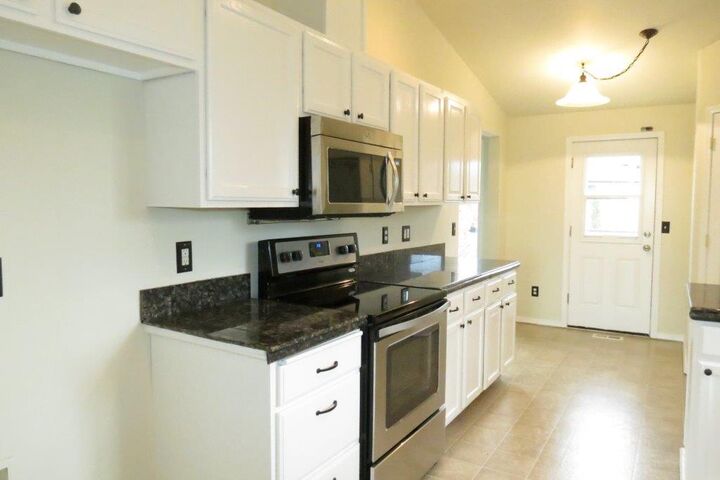 Property Photo:  13405 68th Av Ct E  WA 98373 