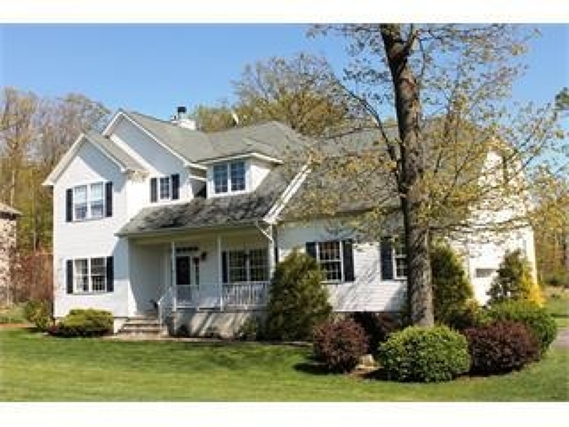 Property Photo: 8 Bridget Way NJ 07871
