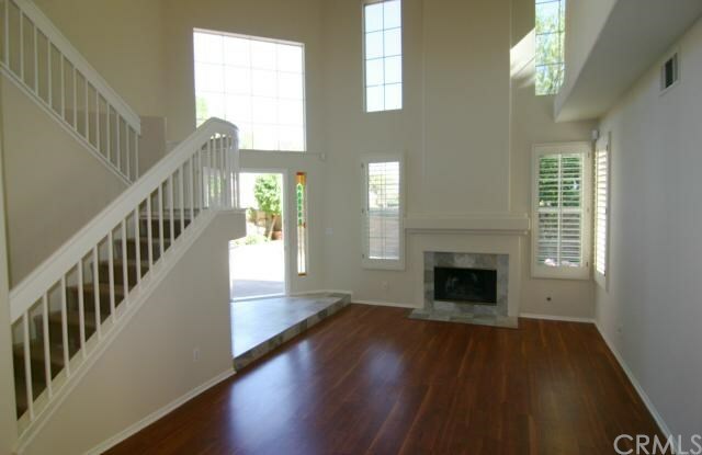 Property Photo:  40 Bluebird Lane  CA 92656 