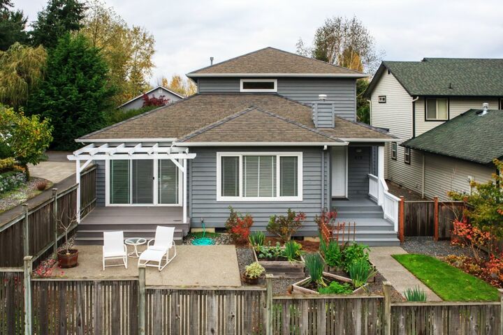 419  Wilson Avenue  Bellingham WA 98225 photo