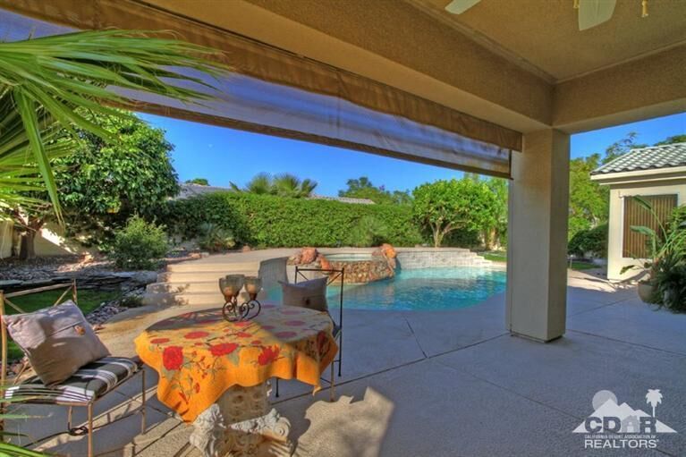 Property Photo: 1 Jennifer Court CA 92270