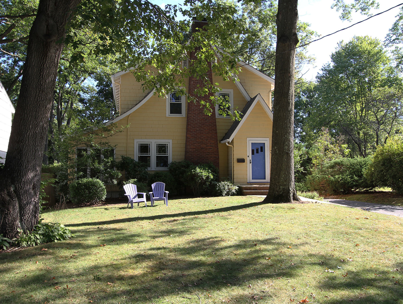 Property Photo:  31 Brookside Ave  NJ 07039 