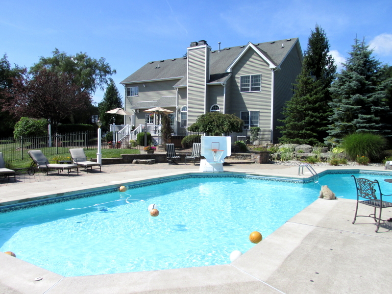 Property Photo: 7 Bentley Way NJ 07853