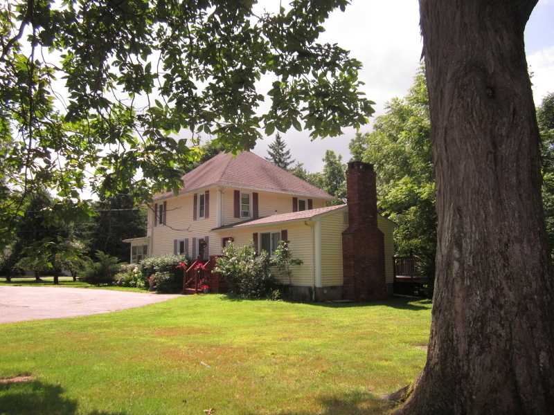 Property Photo:  17 School House Rd  NJ 07438 