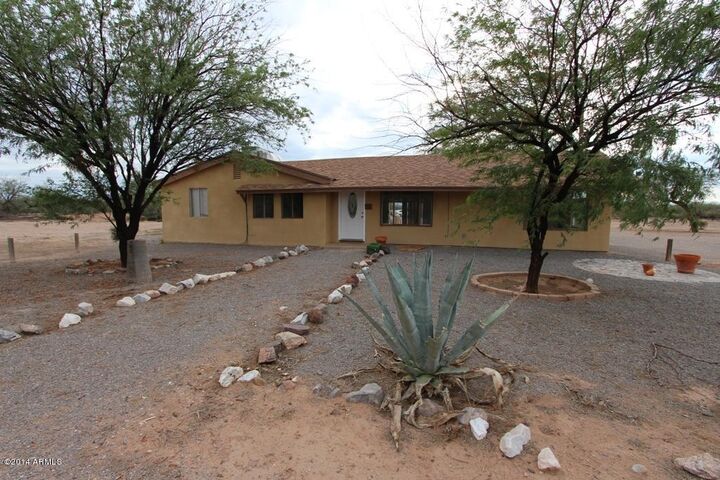 Property Photo: 3838 S Verbena Road AZ 85193