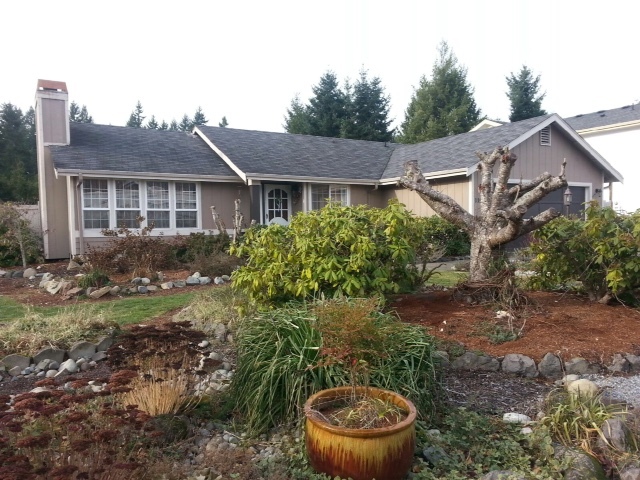 Property Photo:  11514 231st Av Ct E  WA 98321 