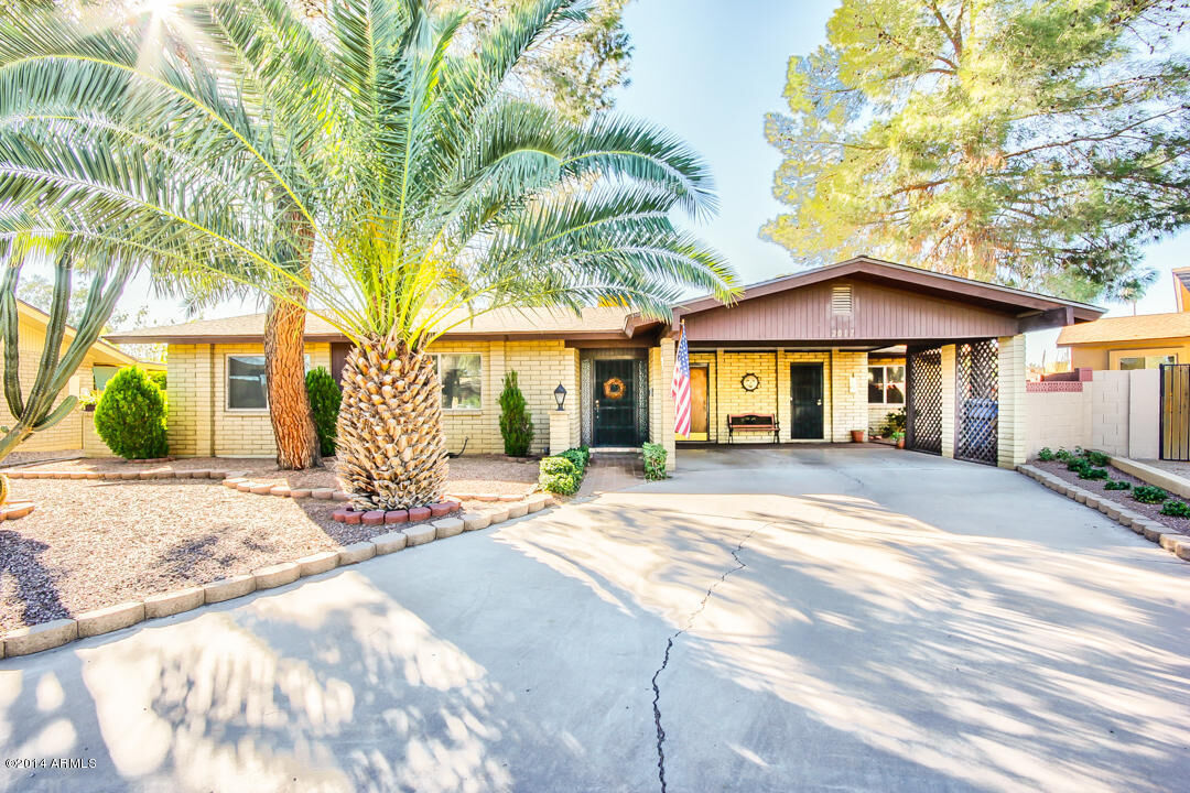 Property Photo: 2017 W Newcastle Circle AZ 85021