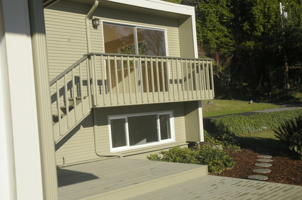 Property Photo: 635 W Lake Sammamish Pkwy NE WA 98008