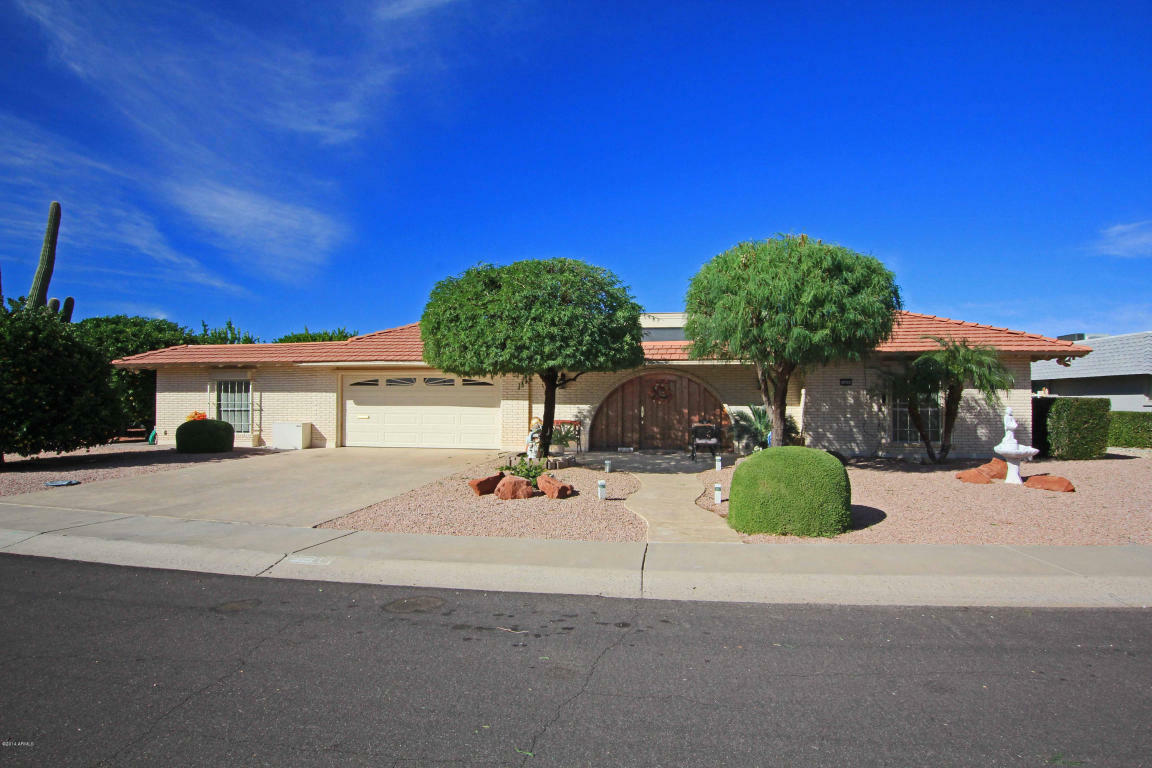 Property Photo:  13626 N Tan Tara Point  AZ 85351 