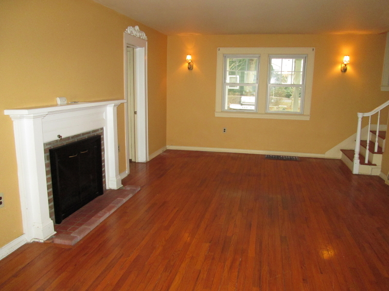 Property Photo:  1326 Lincoln Ave  NJ 07442 