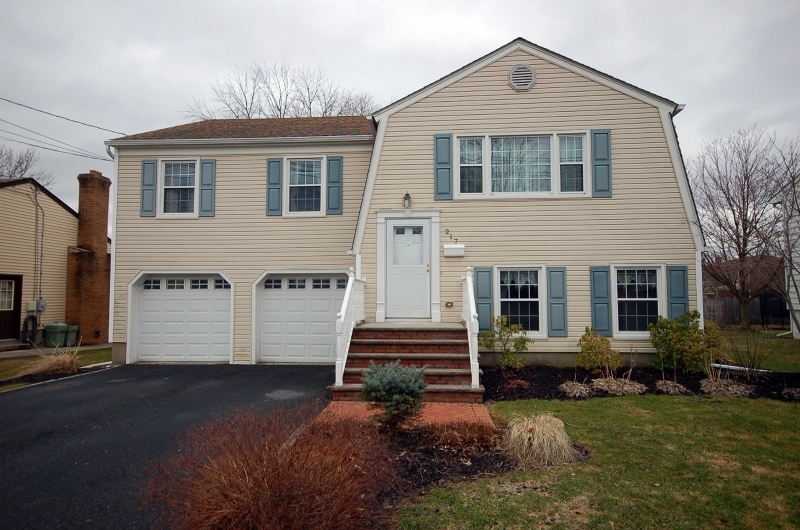 Property Photo:  217 Bell Ave  NJ 08869 