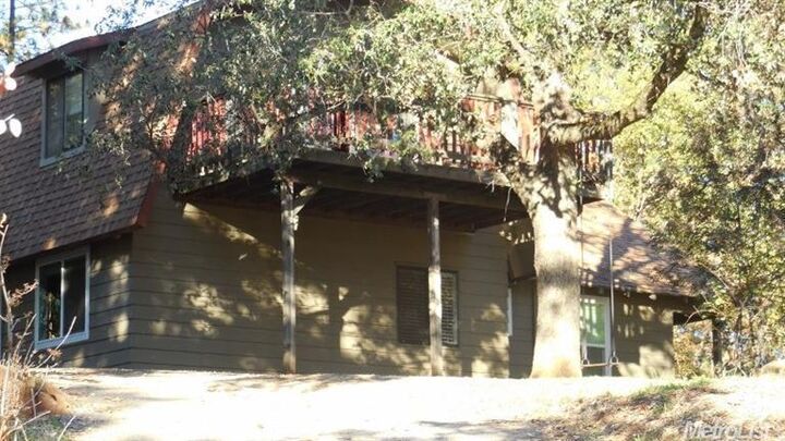 82 Leonard Lane  Applegate CA 95703 photo