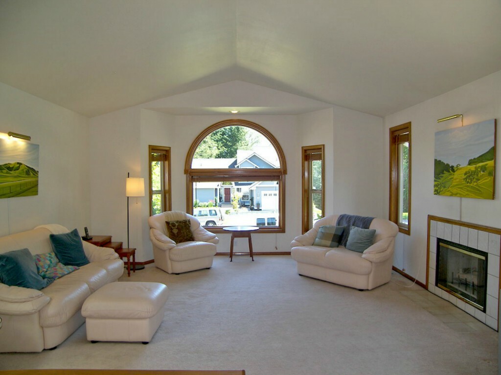 Property Photo: 805 E Pacificview Dr WA 98229