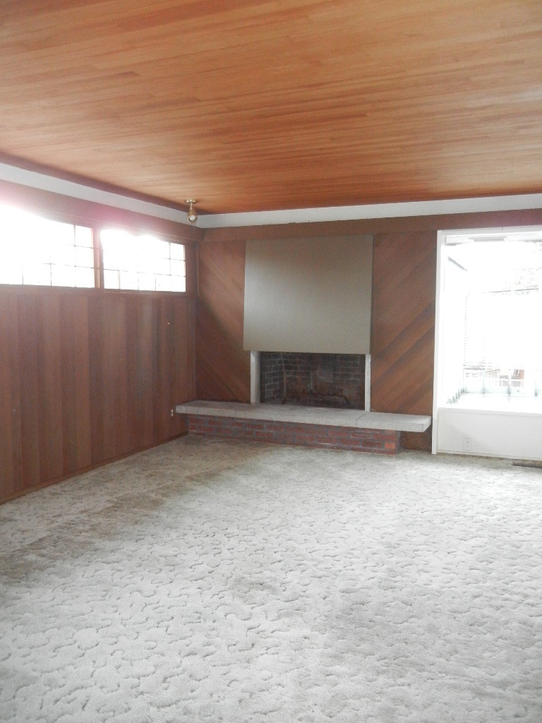 Property Photo: 2328 N Winnifred St WA 98406
