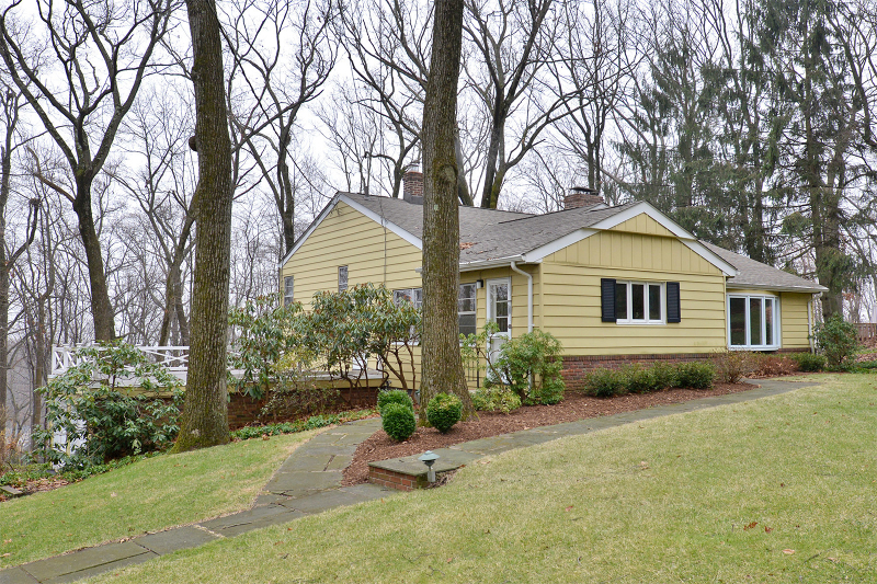 Property Photo:  46 N Star Dr  NJ 07960 