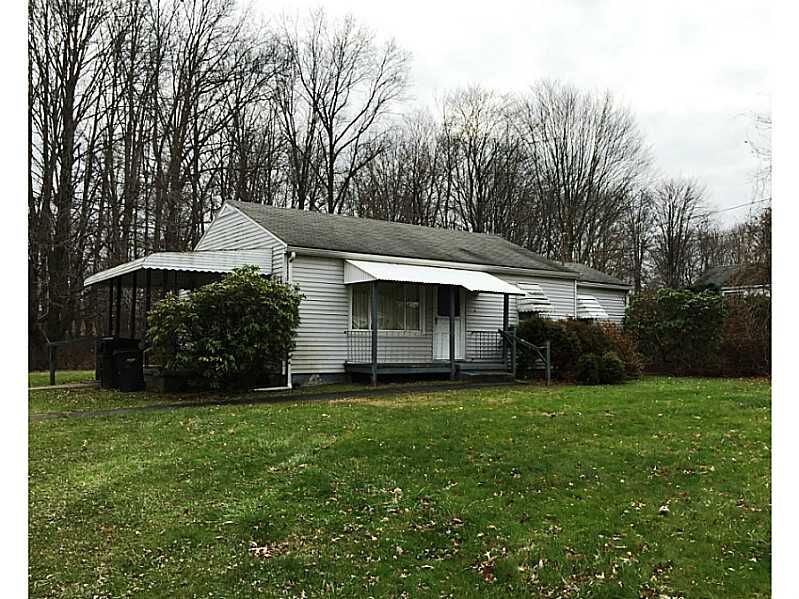 Property Photo:  2117 Carolyn St.  PA 16148 