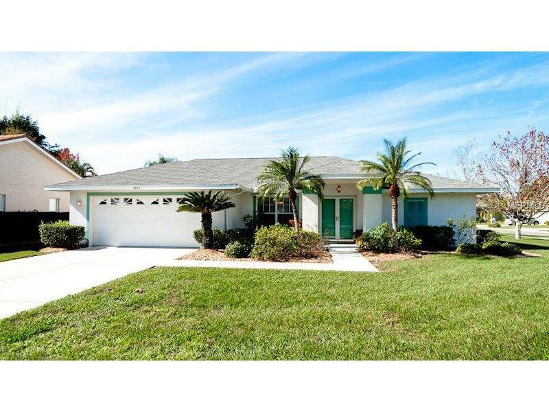 Property Photo: 4844 Oak Pointe Way FL 34233