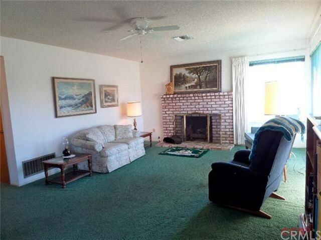 Property Photo: 182 Mindoro Street CA 93442