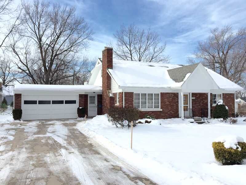 Property Photo: 3708 Greengarden Boulevard PA 16508