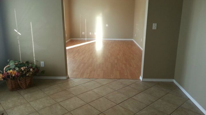 Property Photo:  9907 Greenleaf Lp SE  WA 98597 