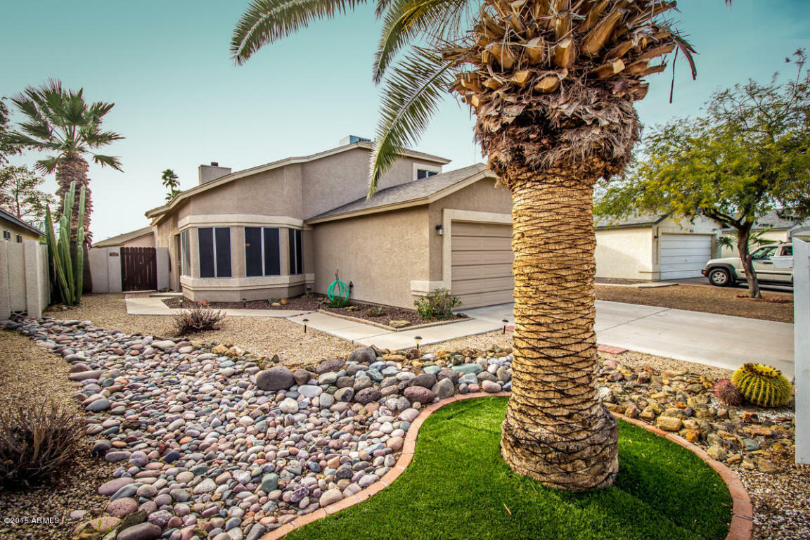 Property Photo:  19026 N 30th Place  AZ 85050 