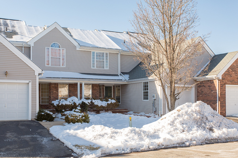 Property Photo: 20 Daisy Ct NJ 08889