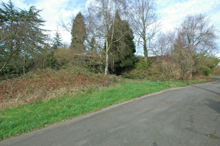 Property Photo:  5590 S Langston Rd  WA 98178 