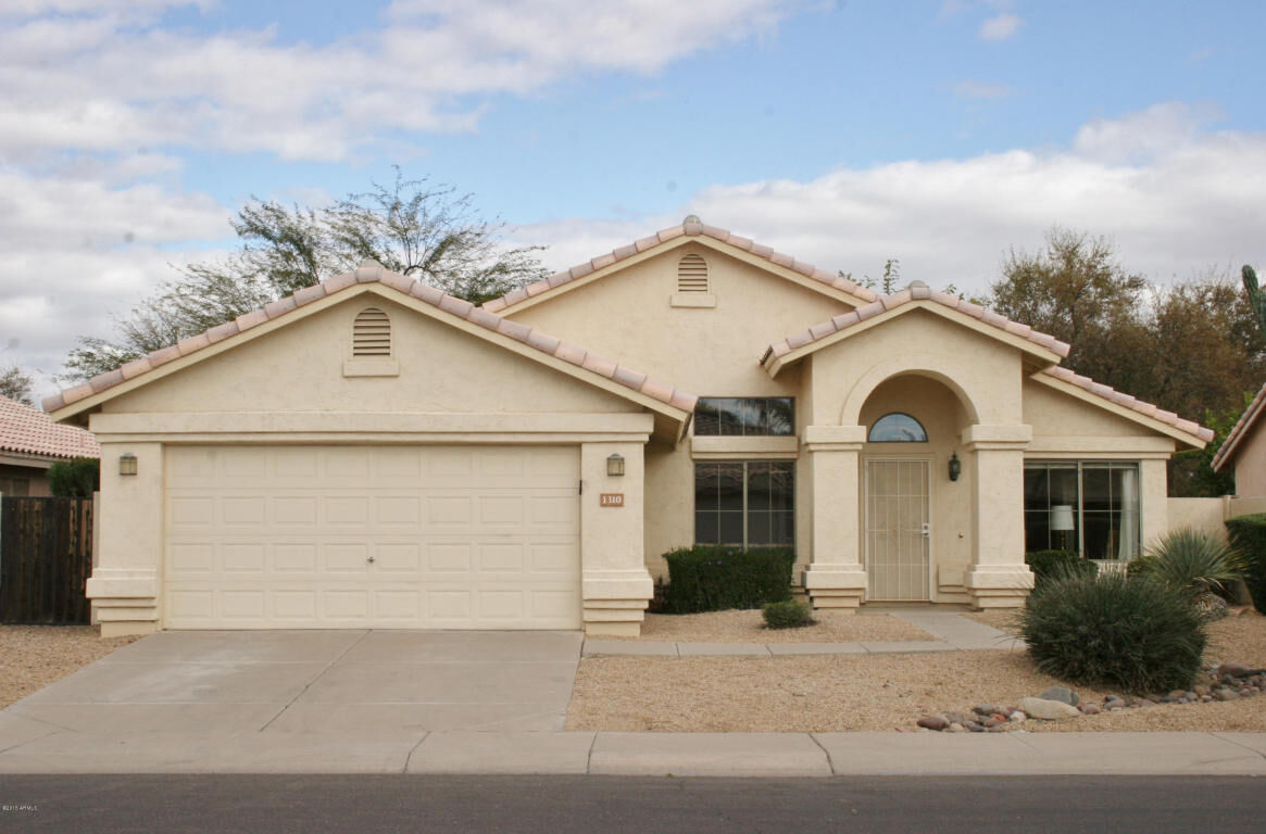 Property Photo: 1310 W Canary Way AZ 85286