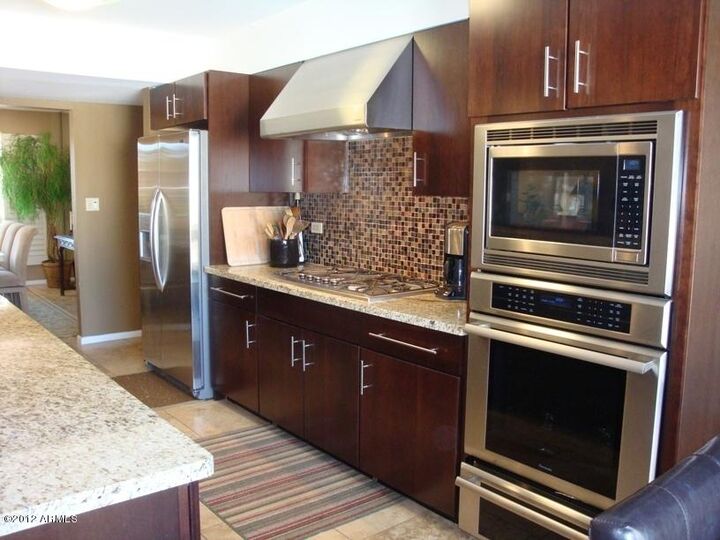 Property Photo: 2432 E Yucca Street AZ 85028