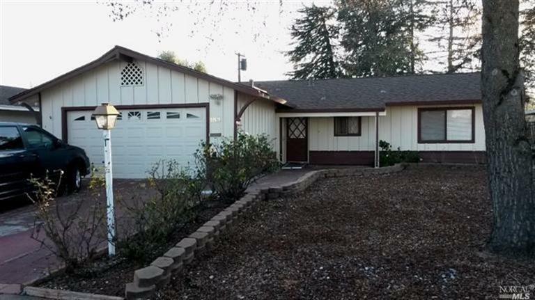 Property Photo: 183 Rainier Circle CA 95687