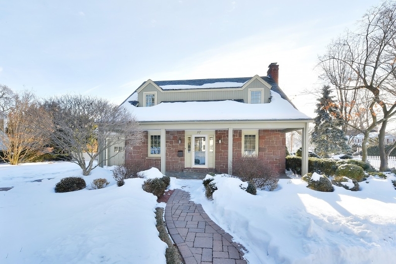 Property Photo: 37 N Van Dien Ave NJ 07450