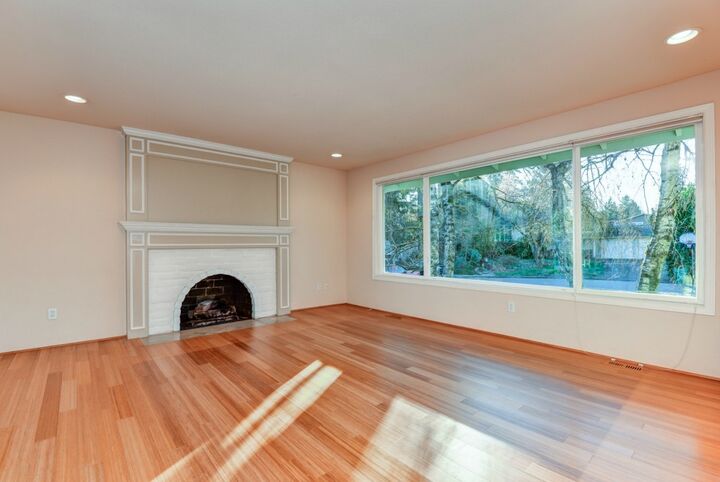 Property Photo: 13308 92nd Avenue NE WA 98034