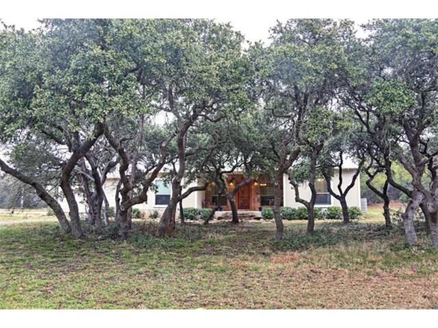 Property Photo:  100 Raindrop  TX 78676 