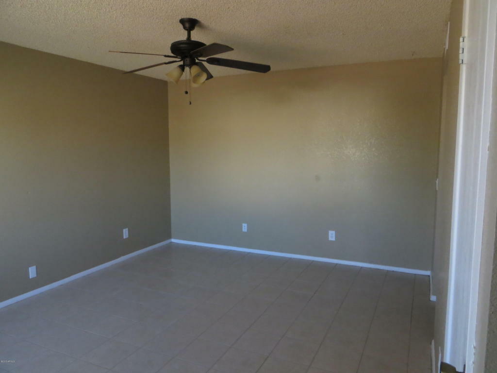 Property Photo:  446 S Olmo Circle  AZ 85120 