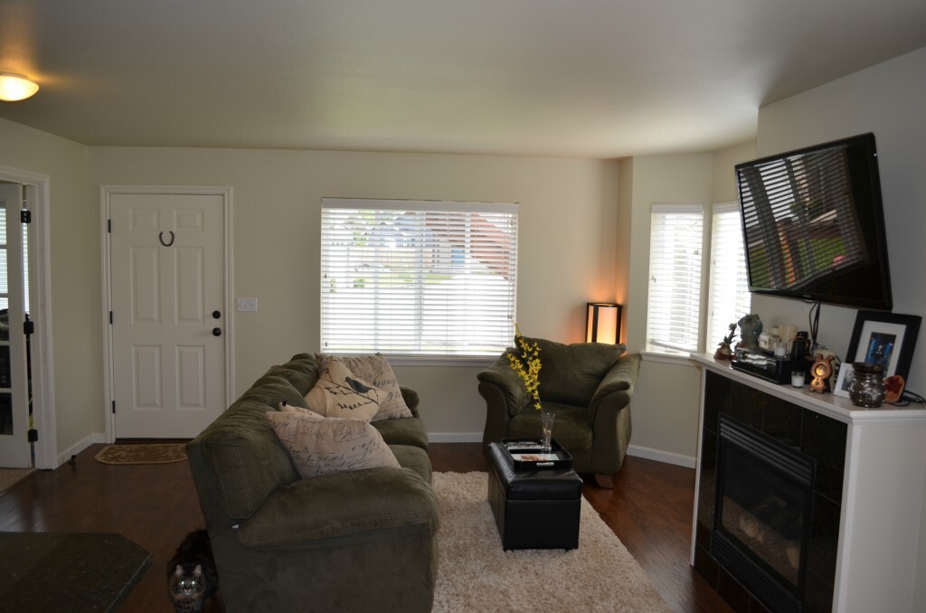 Property Photo: 1388 Bayview Ct 4 WA 98230