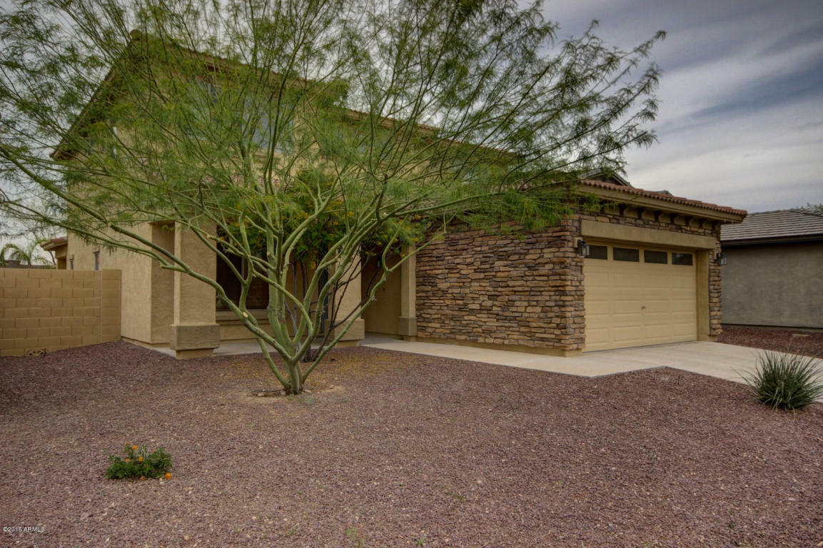 Property Photo:  16486 W Rowel Road  AZ 85387 