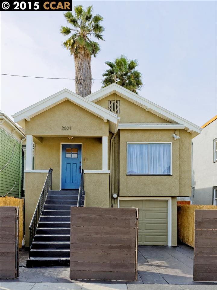 Property Photo:  2021 Linden St  CA 94607 